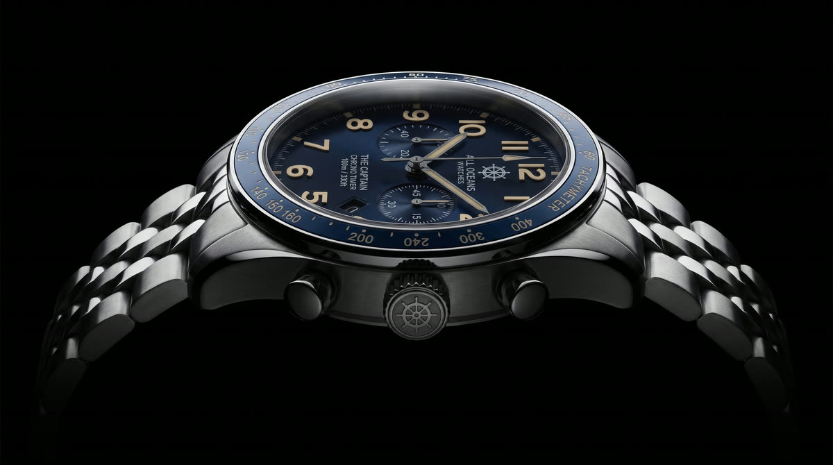 The Captain seen edge-on, rim light along the case flank